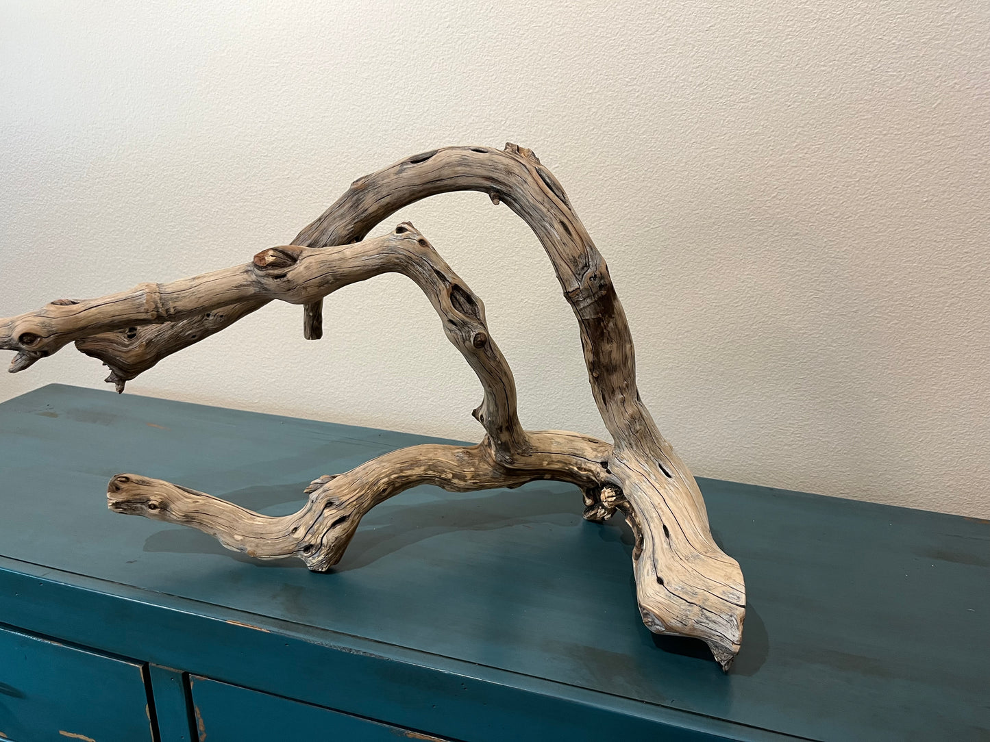 25" Manzanita Arch Driftwood Decor #3004