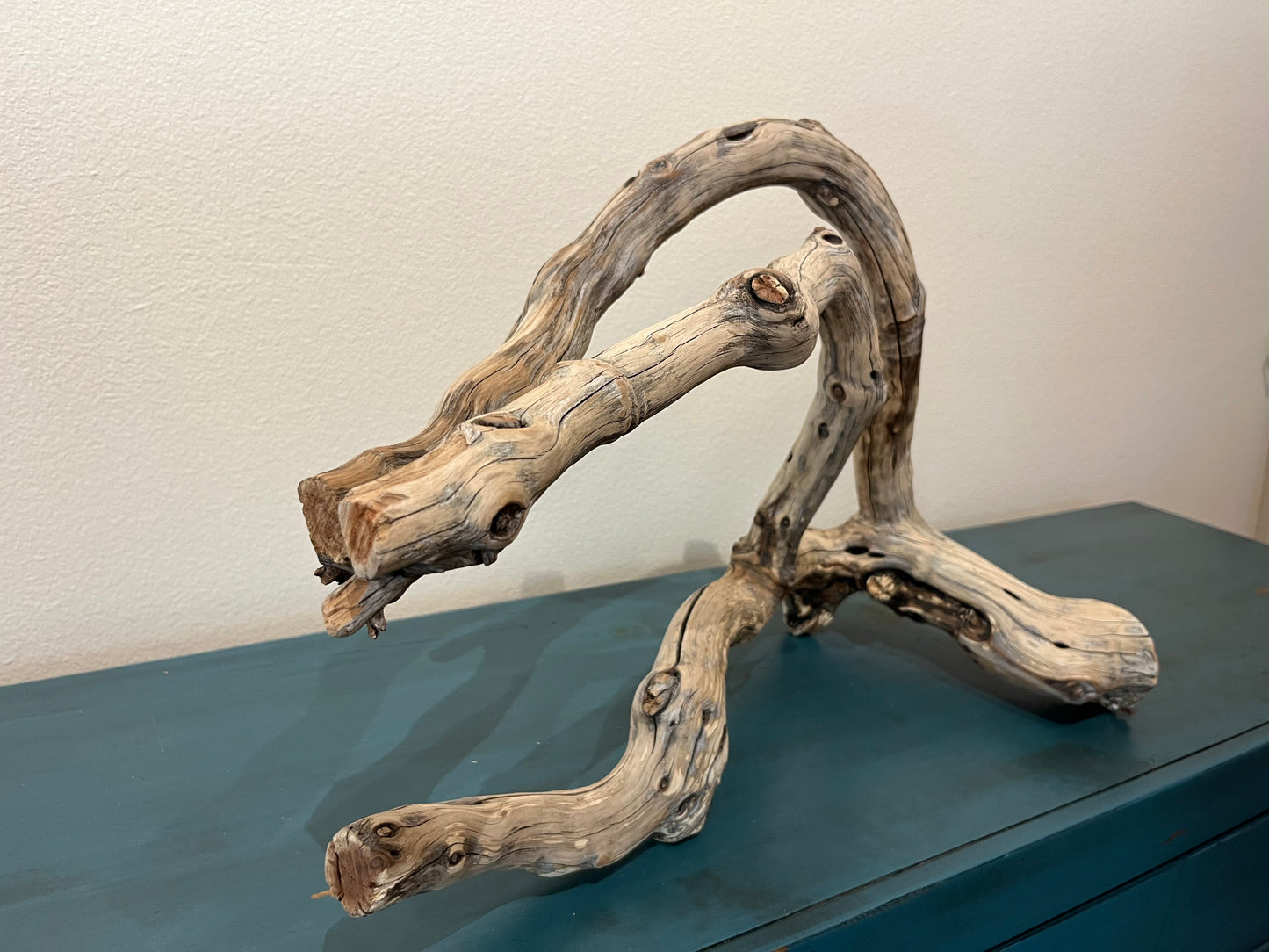 25" Manzanita Arch Driftwood Decor #3004